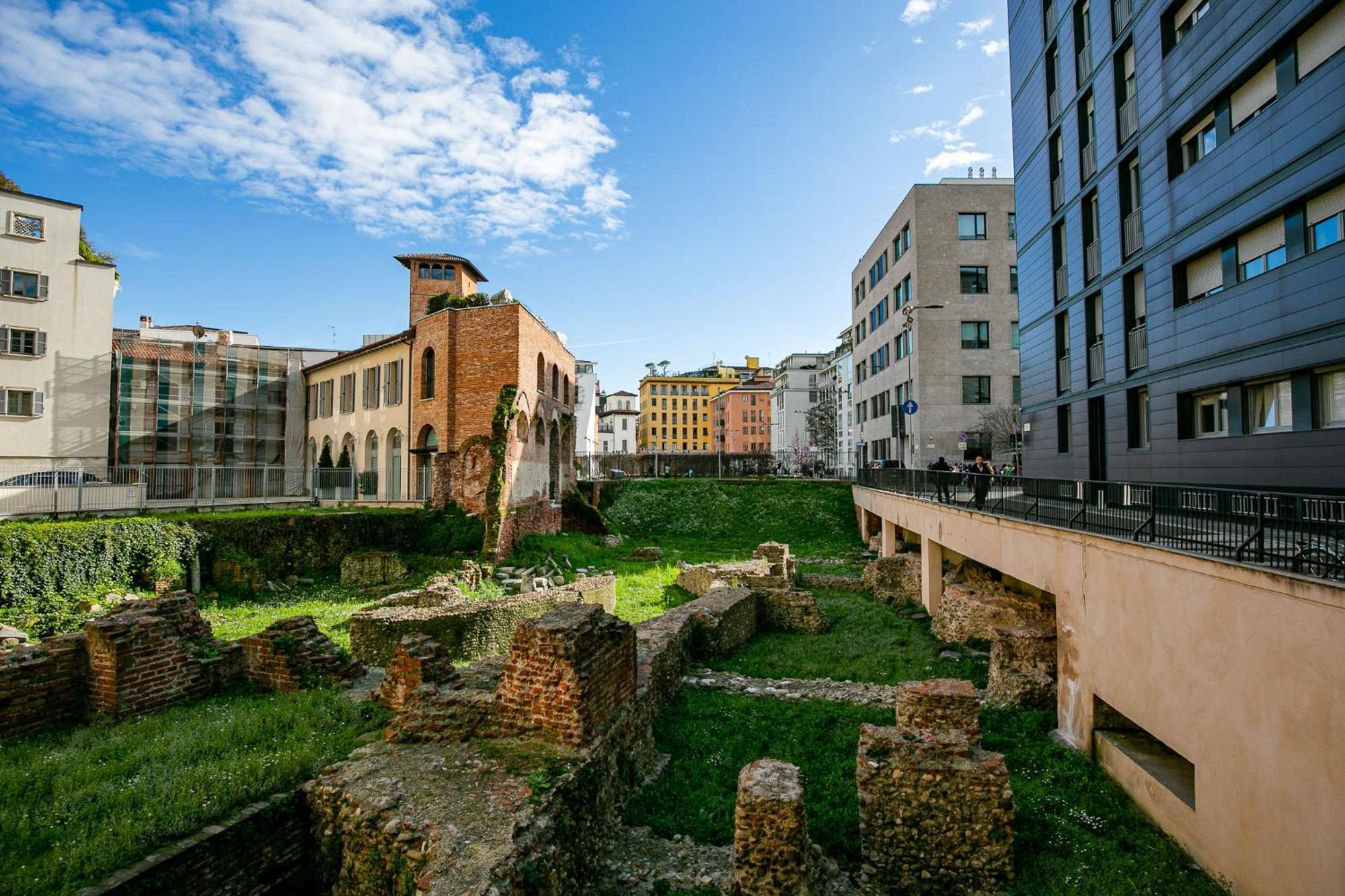Dream Suites Milano Brisa Meravigli ภายนอก รูปภาพ